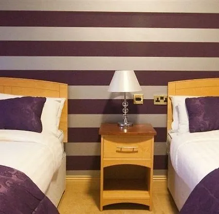 Dublin Airport Manor By Thekeycollections 3*