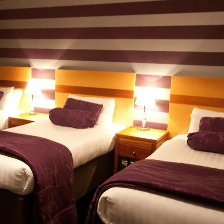 Dublin Airport Manor By Thekeycollections 3*