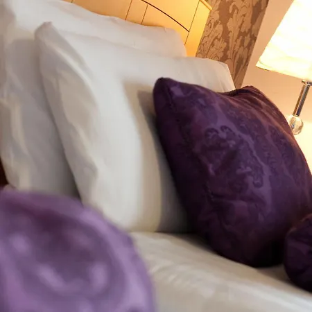 Dublin Airport Manor By Thekeycollections Swords