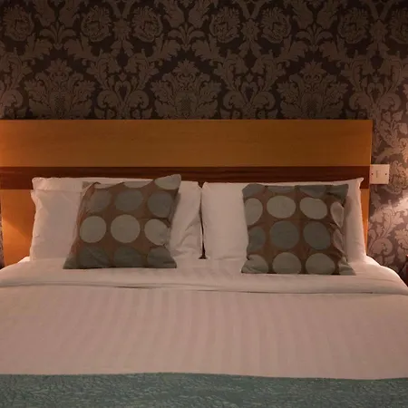 Dublin Airport Manor By Thekeycollections Bed & Breakfast 3*