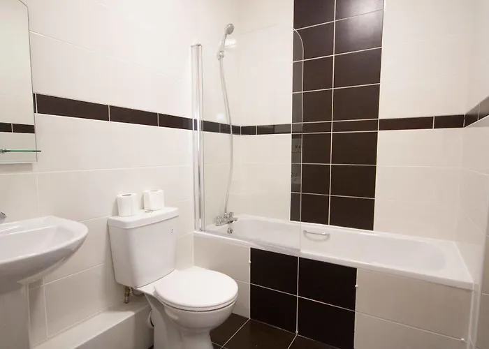 Bed & Breakfast Dublin Airport Manor By Thekeycollections 3*