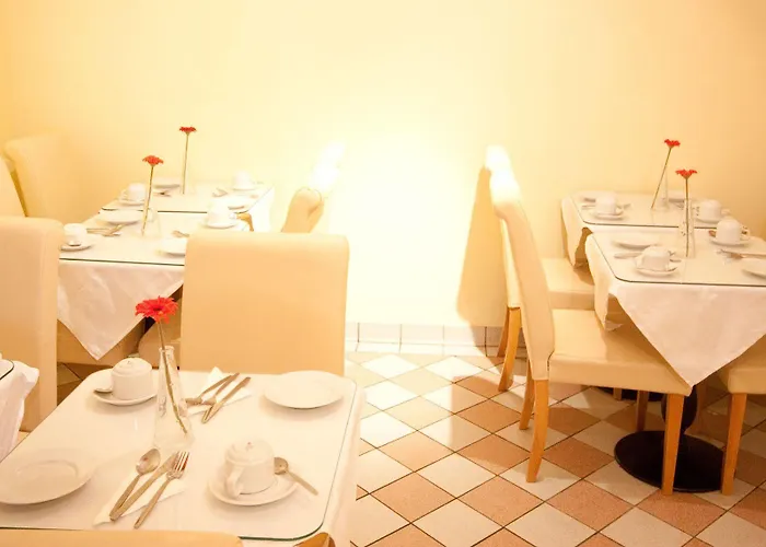 Dublin Airport Manor