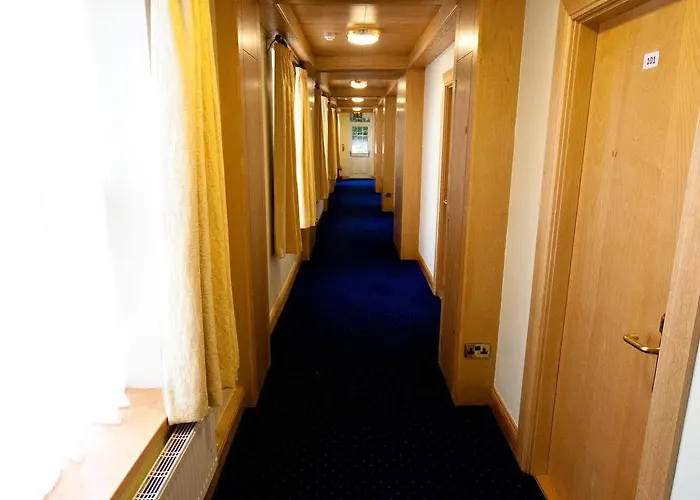 Dublin Airport Manor Swords